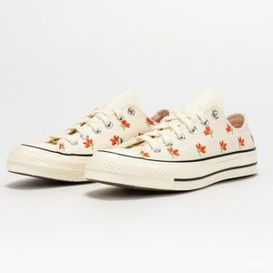 NIB CONVERSE CHUCK 70 Bright Poppy